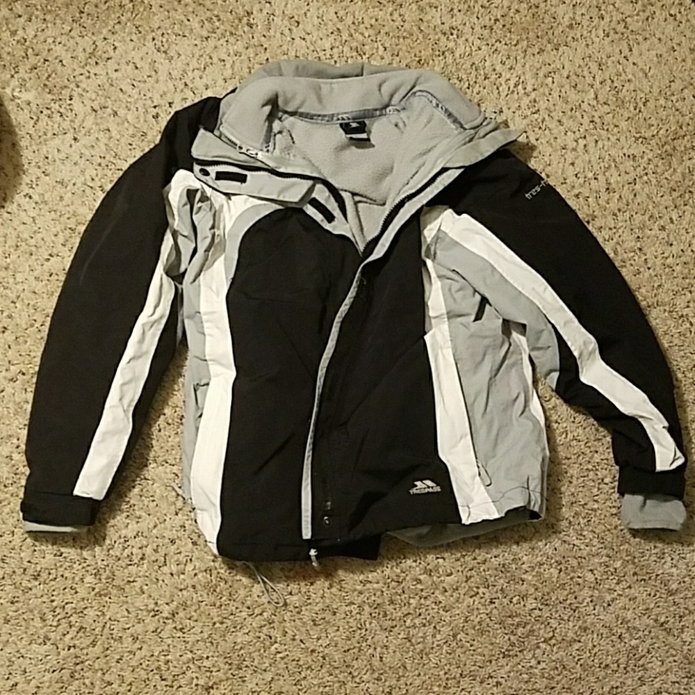 Women's Tresspass brand Winter Coat.